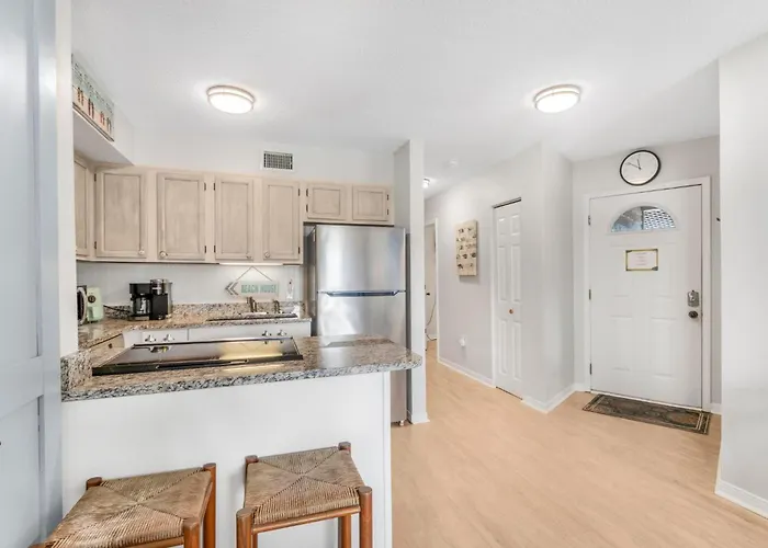 Apartment The Village 15d By Collection Gulf Shores